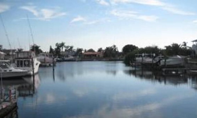 Flor-a-mar House | Exclusive Waterfront Home With Dock in New Port Richey