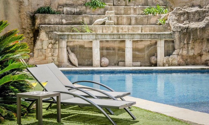 Cunit Hotel | Exe Cunit Suites & Spa