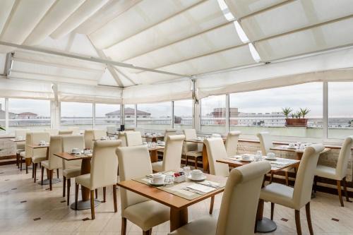 Rione XVIII Castro Pretorio Hotel | Exe Domus Aurea