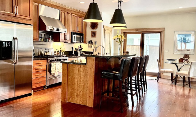 Basalt House | Executive four bedroom Home in charming Basalt neighborhood, minutes from Aspen