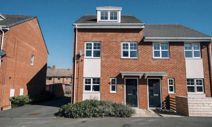 Stockton-on-Tees Other | Executive Norton House