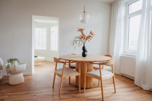 Celle Apartment | Exklusives Apartment nahe Rathaus - Elegant & modern eingerichtet