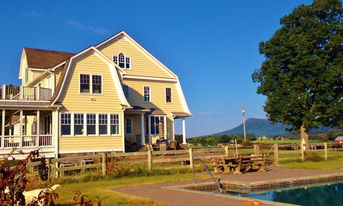 Elkton House | Expansive View Of The Blue Ridge Mountains, The Valley And The Shenandoah River
