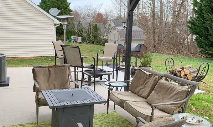 Greensboro House | Experience a city/country natural approach.