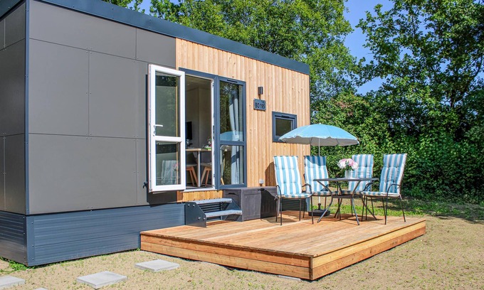 Wemding House | Experience a real Tiny House vacation close to nature at Camping Park Wemding!