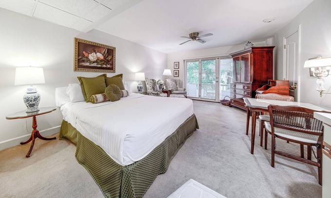 Chautauqua Apartment | Experience Chautauqua! Newly Renovated Studio