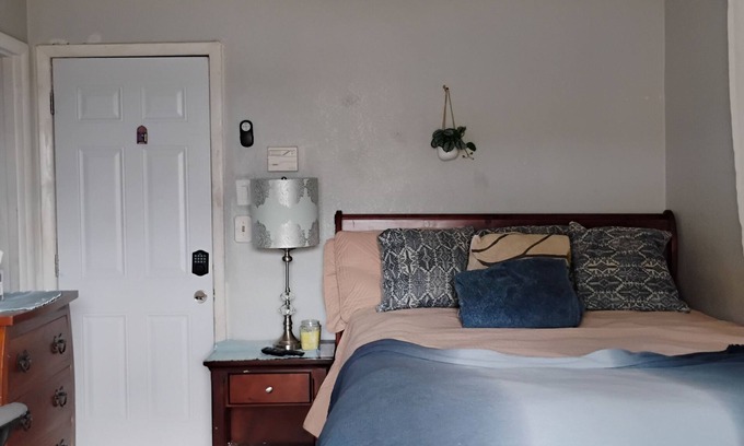 Lauderdale Lakes House | Experience the comfort of home wth your own private entrance, bath & kitchenette