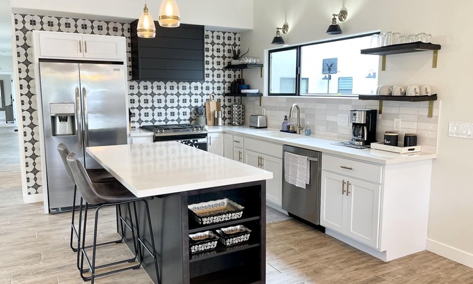 Tucson House | Experience Tucson near University of Arizona