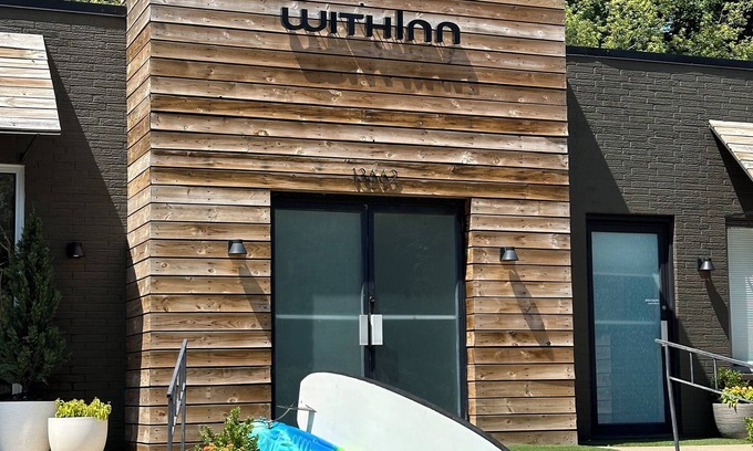 Harbert Apartment | Explore WithInn-Relaxation Centrally Located to Beaches and Walkable Restaurants