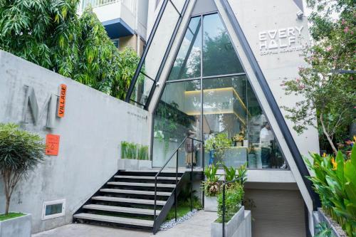 Da Kao Hotel | Express by M Village Nguyễn Văn Thủ