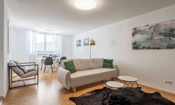 Boeblingen Apartment | EXQUIS 3 Room Design LOUIS I Parking I Balcony I Next to Panzer KaserneI Family