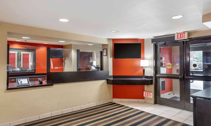 Melville Hotel | Extended Stay America Suites Long Island Melville