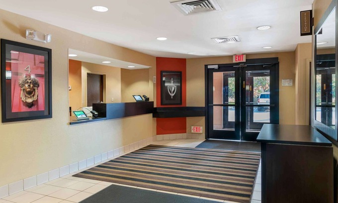 Canton Hotel | Extended Stay America Suites Detroit Canton