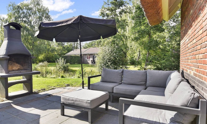 Aalden House | Extra luxury 16-person bungalow in the holiday park Landal Aelderholt