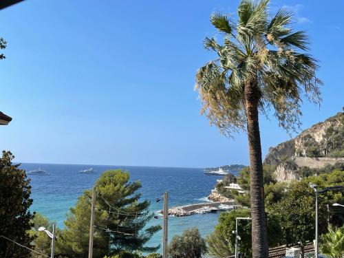 Eze Apartment | Ezevacances Studio Capuccino vue mer 5 mn plage 7 mn gare Wifi