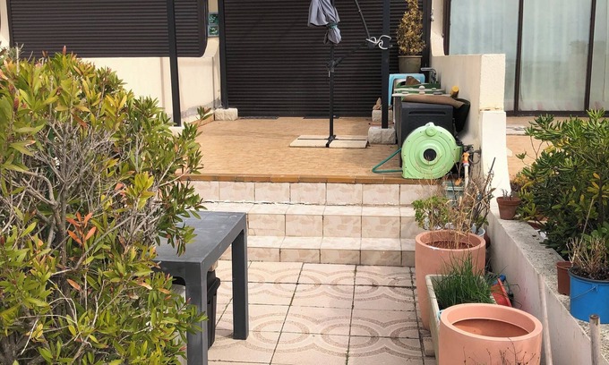 Palavas-les-Flots Apartment | F2 RENTAL FACING THE SEA 30M from the beach (ideal for 4/6 people)