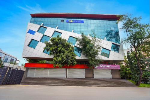 Clover Park Hotel | FabExpress Arya