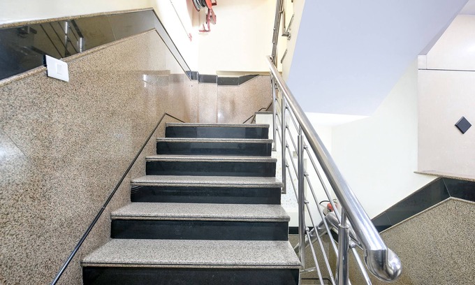 Karol Bagh Hotel | FabExpress Jaggi Palace
