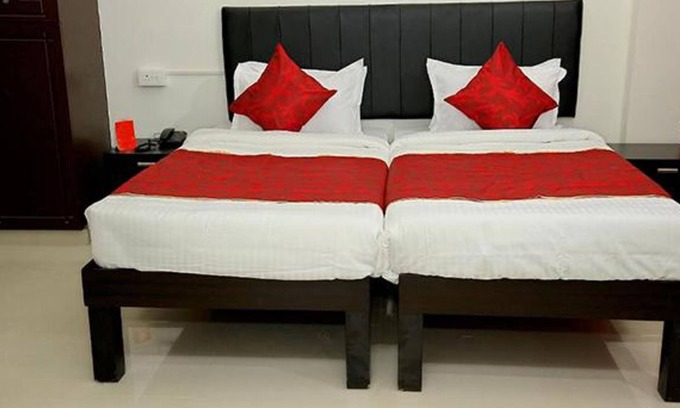 Thiruvananthapuram Hotel | Fabexpress Majestic Le Frank