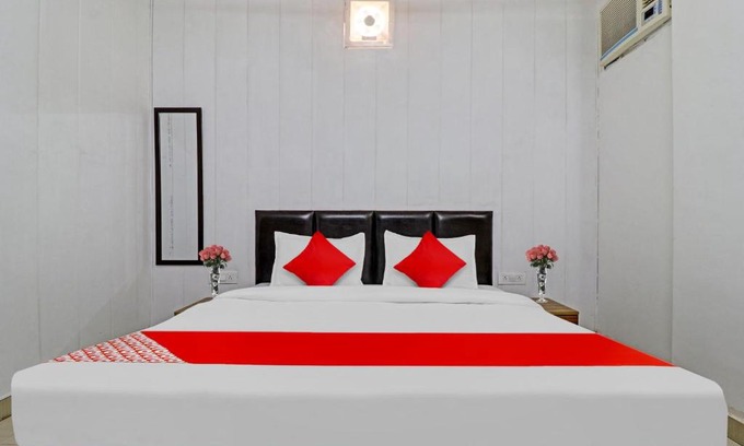 Bullawala Hotel | FabExpress Pacific View
