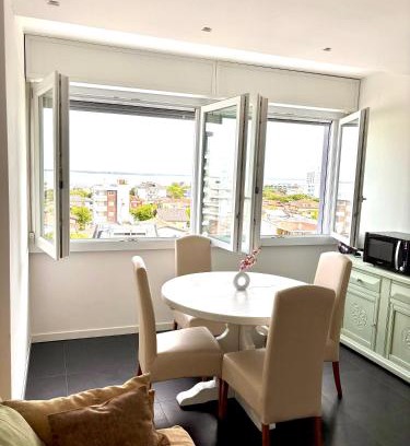 Lignano Sabbiadoro Apartment | FabFour Appartamento Piazza Fontana 1day