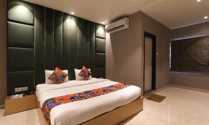 Kanpur Hotel | FabHotel Maya Crystal