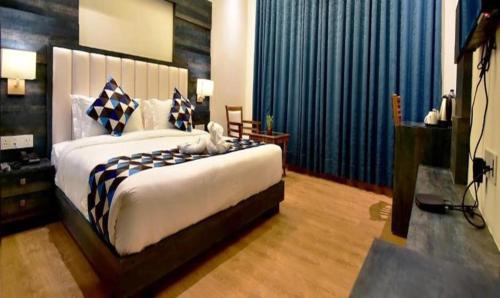 Gwalior Hotel | FabHotel Prime Centella