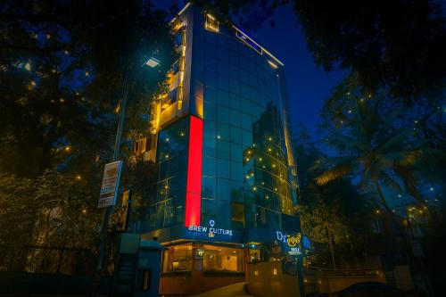 Deccan Gymkhana Hotel | FabHotel Prime Deccan 8 - Nr Law college