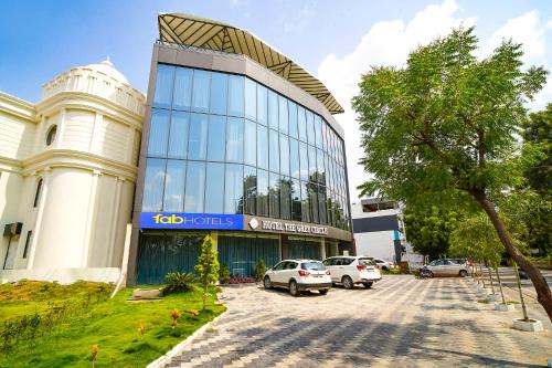 Indore Hotel | FabHotel Prime The Grey Circle