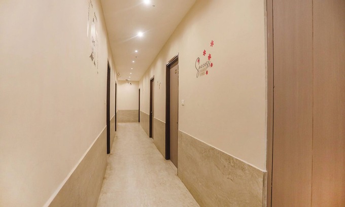 Kanpur Hotel | Fabhotel Star Divine