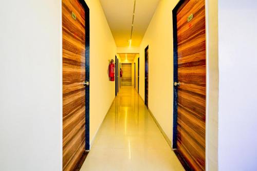 Surat Hotel | FabHotel The Park View