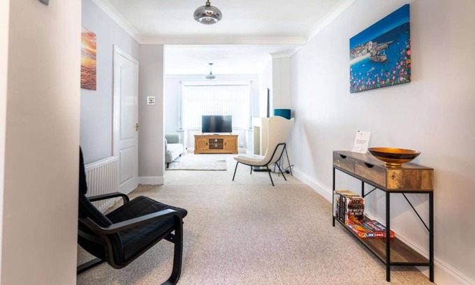 Redcar House | fabulous 3 bedroom home in Redcar