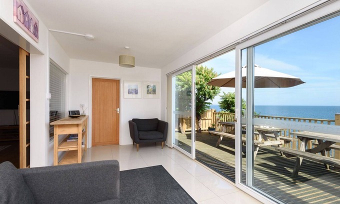 Looe House | Fabulous beach side property with wonderful views.