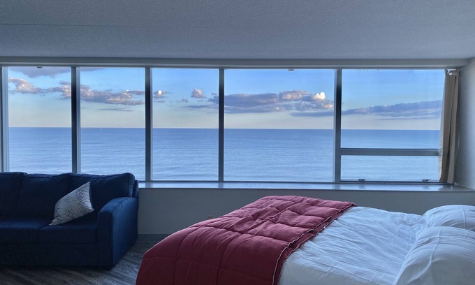 Atlantic City Apartment | FABULOUS BEACHFRONT RENOVATED STUDIO AND AMAZING OCEAN VIEWS