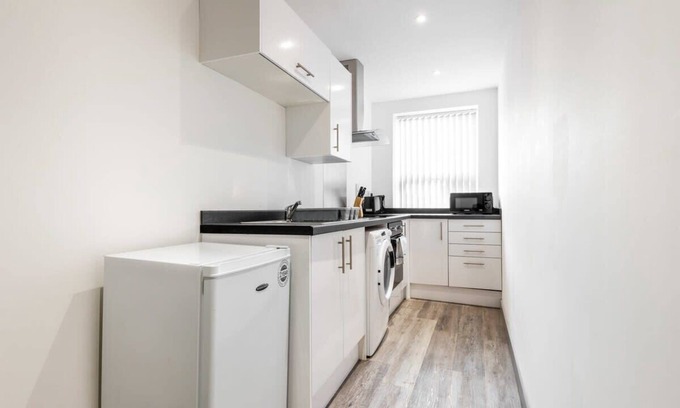 Doncaster Apartment | Fabulous Budget 1 Bed Apartment in Doncaster