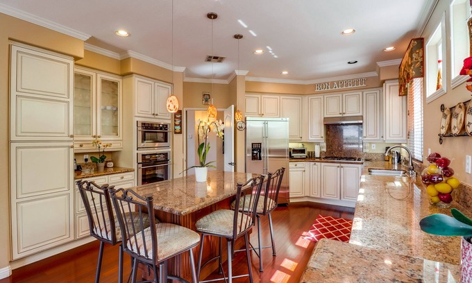 Carmel Valley House | FABULOUS SPACIOUS FURNISHED LUXURY CARMEL VALLEY/DEL MAR 5-BEDROOM HOME!