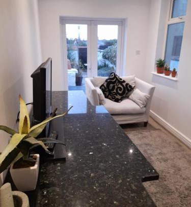 Blackpool House | Fabulous terrace cottage