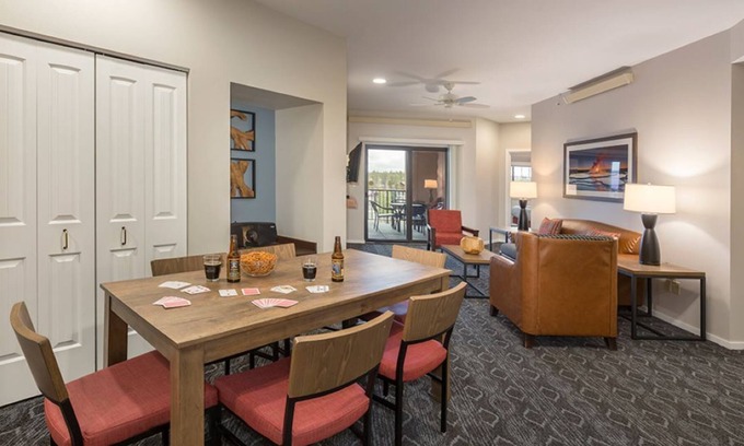 West Yellowstone Apartment | Fabulous Yellowstone 0.6 mile from desired resort 2 BR 2 bath suite