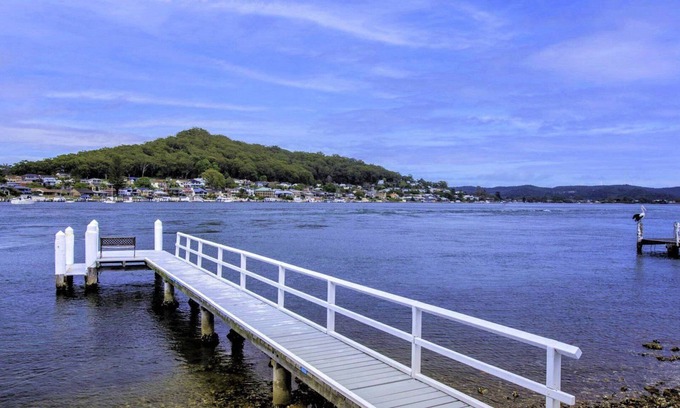 Daleys Point House | 'Fair View on Daleys' by Accom Holidays