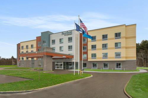 Traverse City Hotel | Fairfield by Marriott Inn & Suites Traverse City