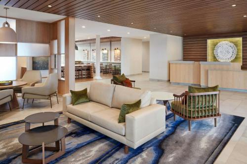 Amistad National Recreational Area Hotel | Fairfield by Marriott Inn & Suites Del Rio