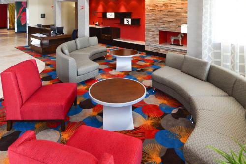 Spring Hotel | Fairfield Inn and Suites by Marriott North Spring
