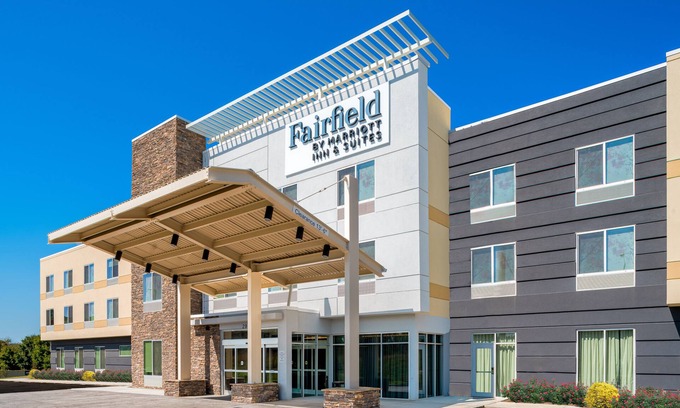 Morristown Hotel | Fairfield Inn & Suites by Marriott Morristown
