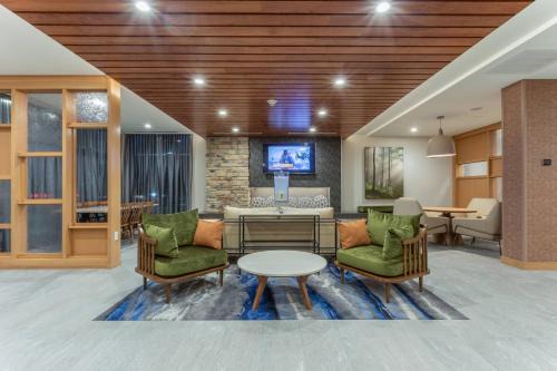 Franklin Hotel | Fairfield Inn & Suites Franklin