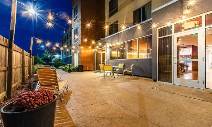 Kutzky Park Hotel | Fairfield Inn & Suites Rochester Mayo Clinic Area/St. Marys