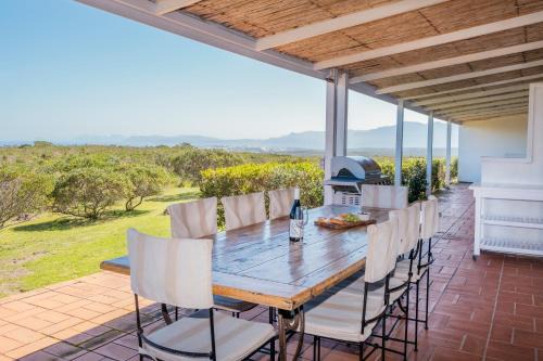 Overstrand House | Fairhill Nature Reserve and Guest House
