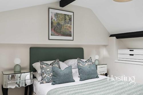 Henley-on-Thames Apartment | Fairmile Loft - Cosy 1-Bed Stay in Central Henley
