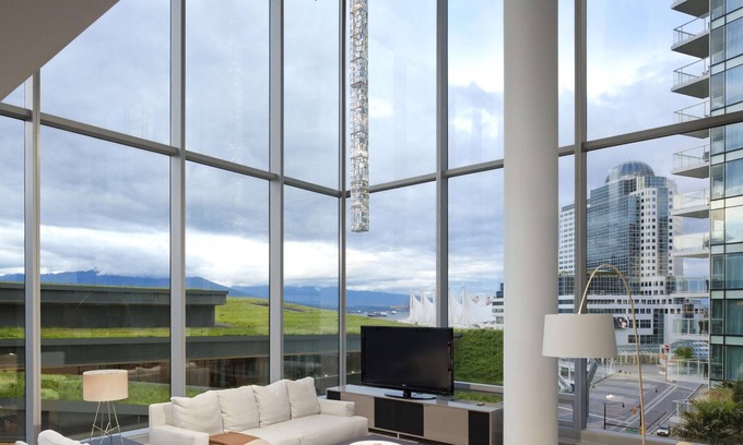 Coal Harbour Hotel | Fairmont Pacific Rim