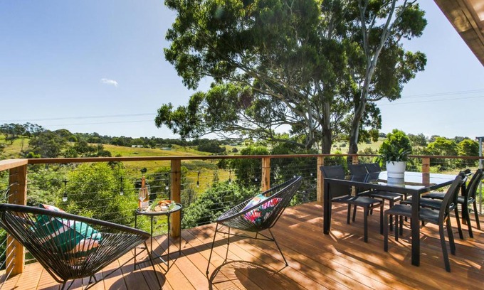 Metung House | Fairview Lakeside Cottage Metung