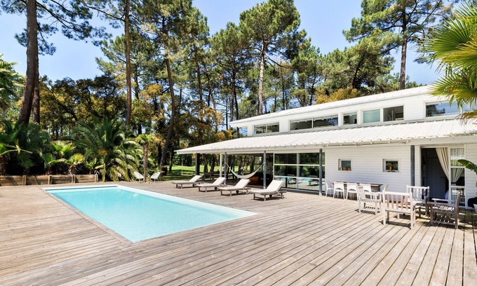 Seignosse House | FAIRWAY – FRONTLINE VILLA ON SEIGNOSSE GOLF COURSE WITH POOL